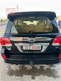 تويوتا لاندكروزر